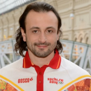 Илья Авербух оценил перспективы Костомарова вернуться на лед