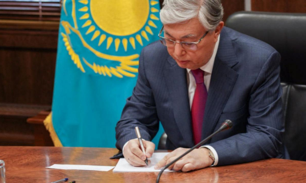 Токаев подписал два новых закона
