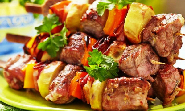 Секрет быстрого маринада шашлыка за 15 минут: хитрость кулинаров