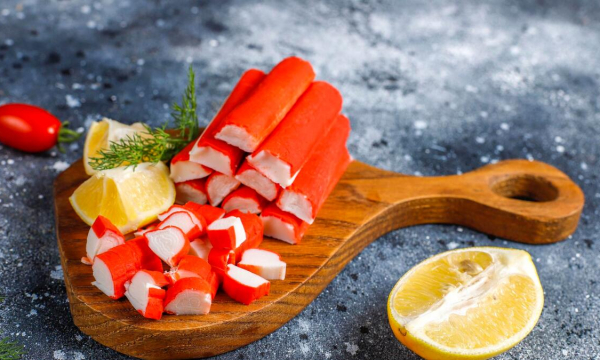 Забудьте про крабовые палочки: грозят онкологией и не только