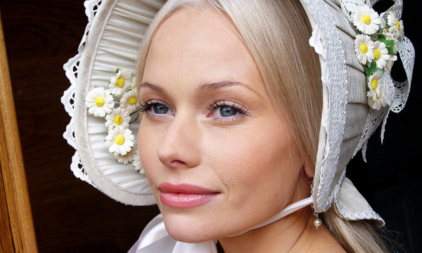 Считалась главной красавицей российского кино: почему пропала Корикова из «Бедной Насти»